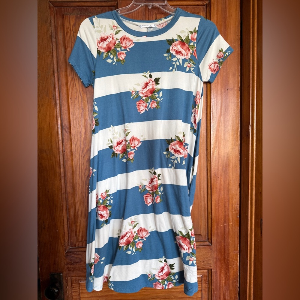 Honey & Lace women’s dress small
